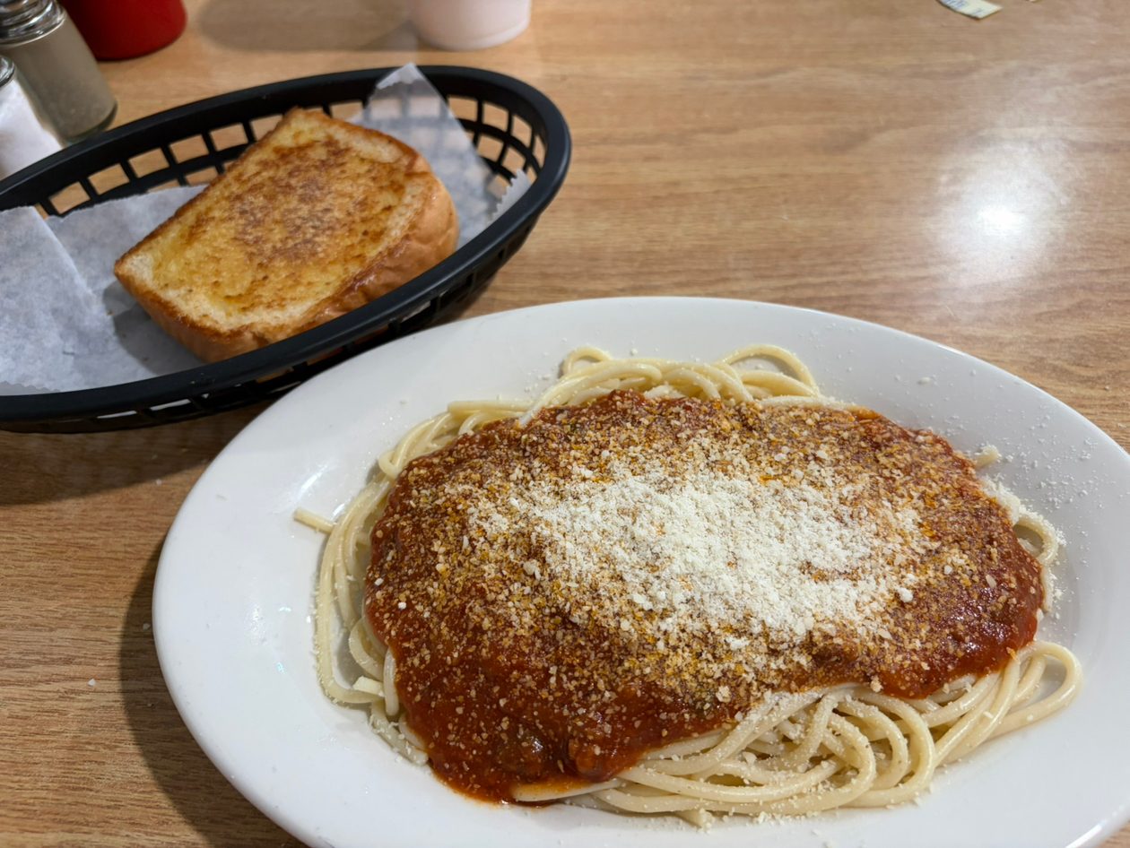 Spaghetti with Salad.