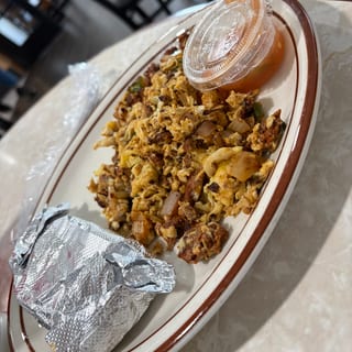 Chorizo, Green Pepper and Eggs Platter