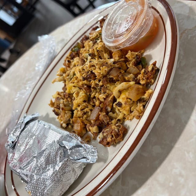 Chorizo, Green Pepper and Eggs Platter.