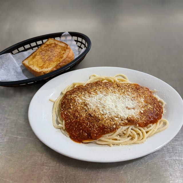 Spaghetti with Salad.